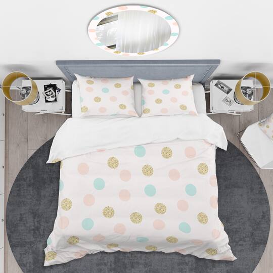 Designart 'Gold Chic Design III' Mid-Century Duvet Cover Set